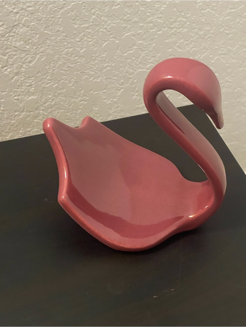 Source Unknown 90s Dusky Maroon Ceramic Swan Hand Towel Holder